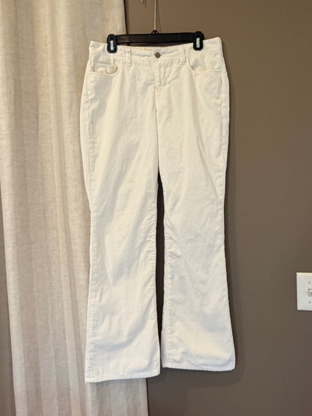 Vintage Women's Express Cream Corduroy Low Rise, Size 8